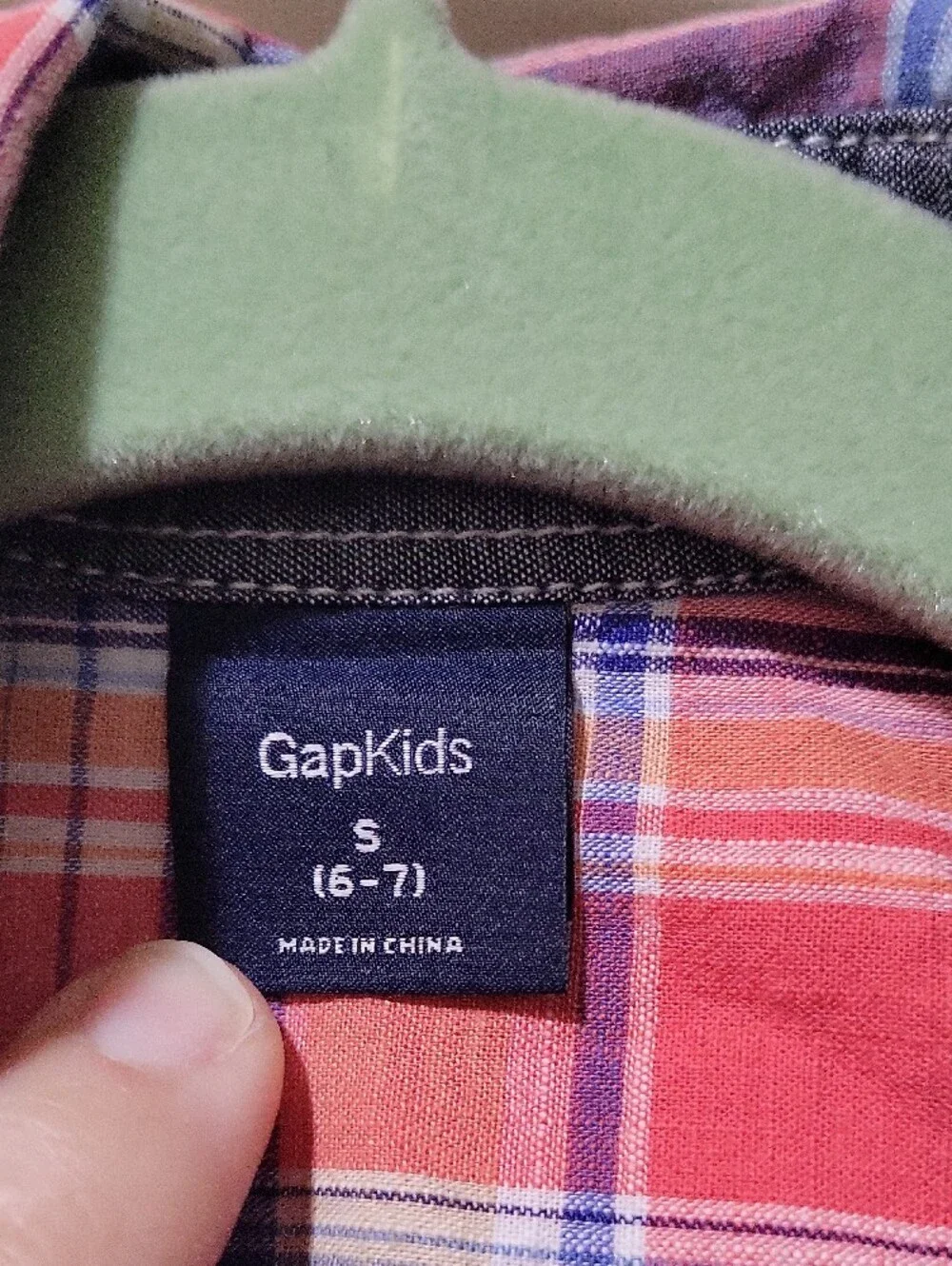 GAP lightweight plaid